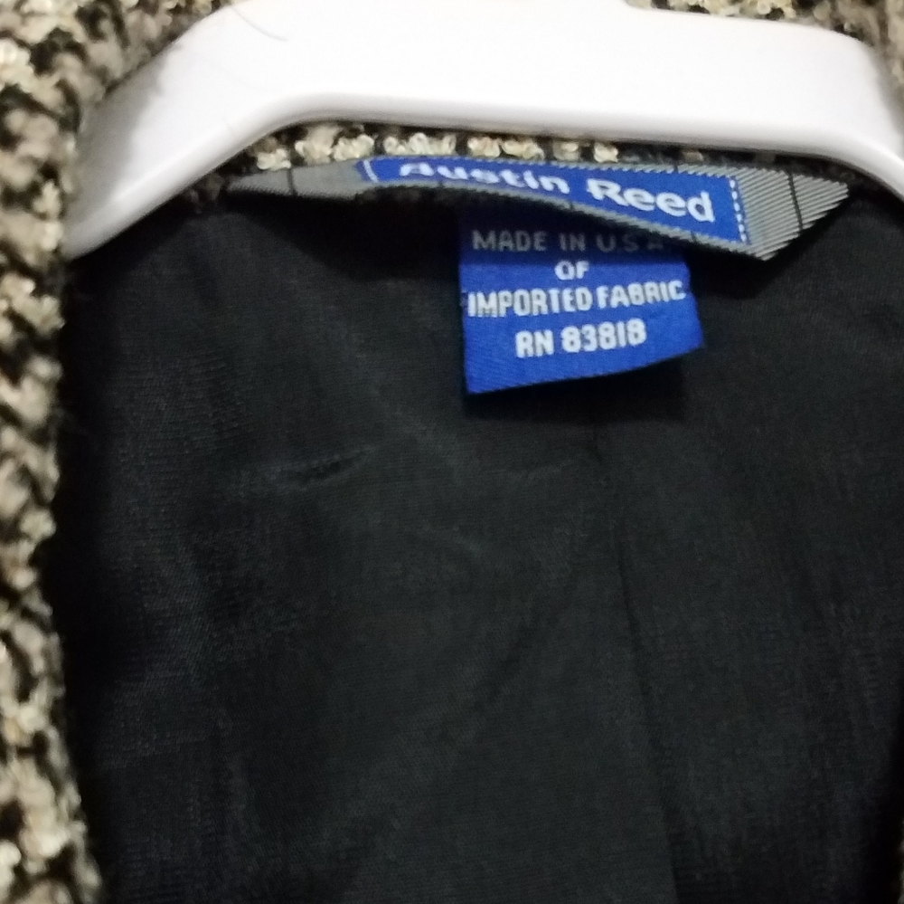 Austin Reed blazer - Picture 2 of 5
